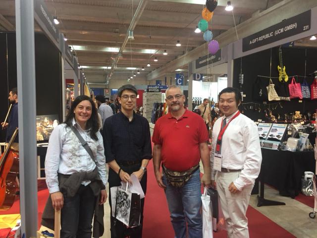 A8F58DA3-EF12-4A3F-B744-FC090DF23CA6